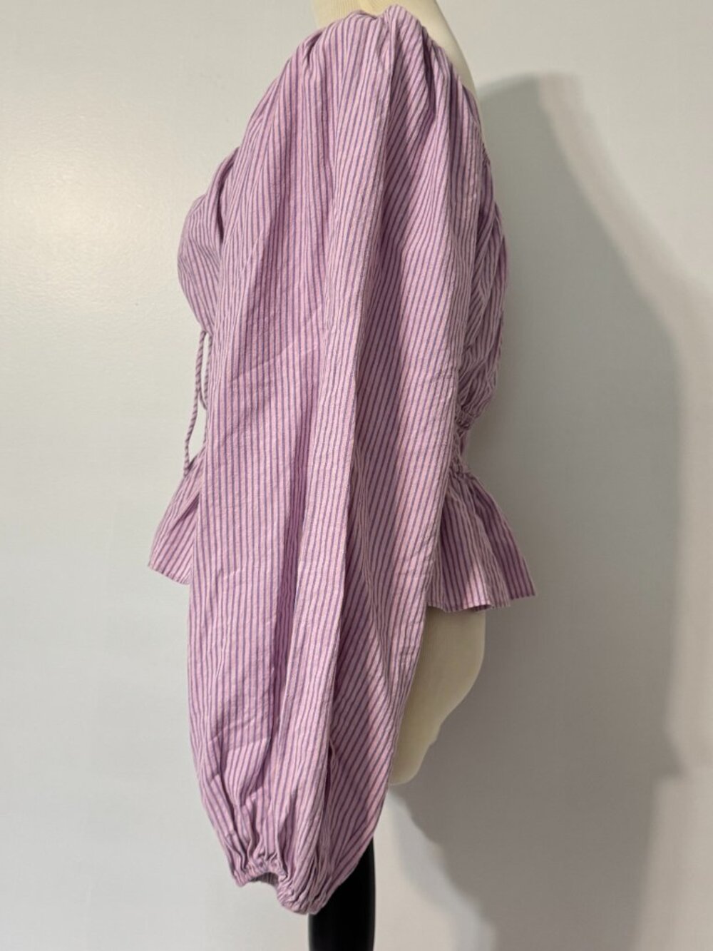 JACQUIE THE LABEL Striped Cropped Peasant Top - Picture 2 of 9